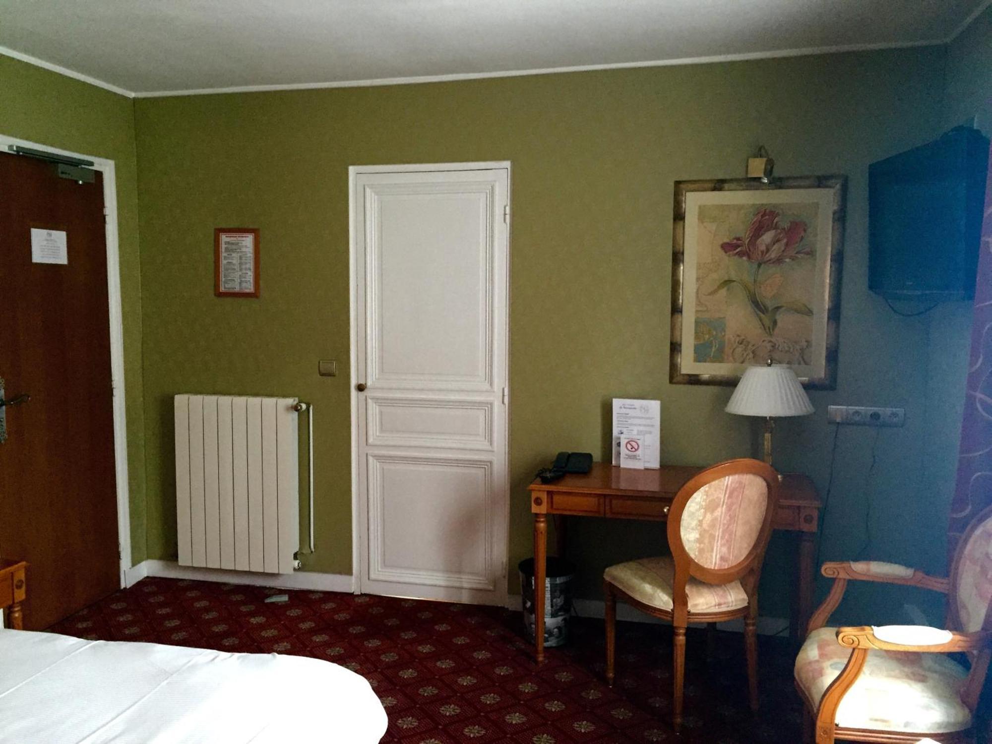 Hotel de Normandie Évreux Buitenkant foto